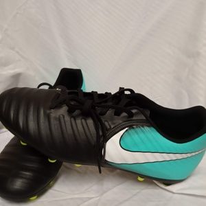 Nike Women's Tiempo Rio IV FG Football Soccer Shoe